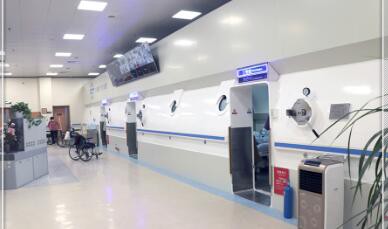 潍坊阳光融合医院30人三舱七门高端高压氧舱