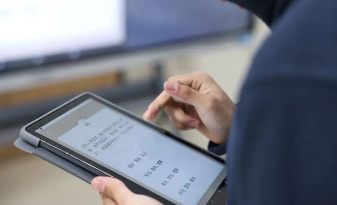 1774533866884020086.jpg 2.4.jpg