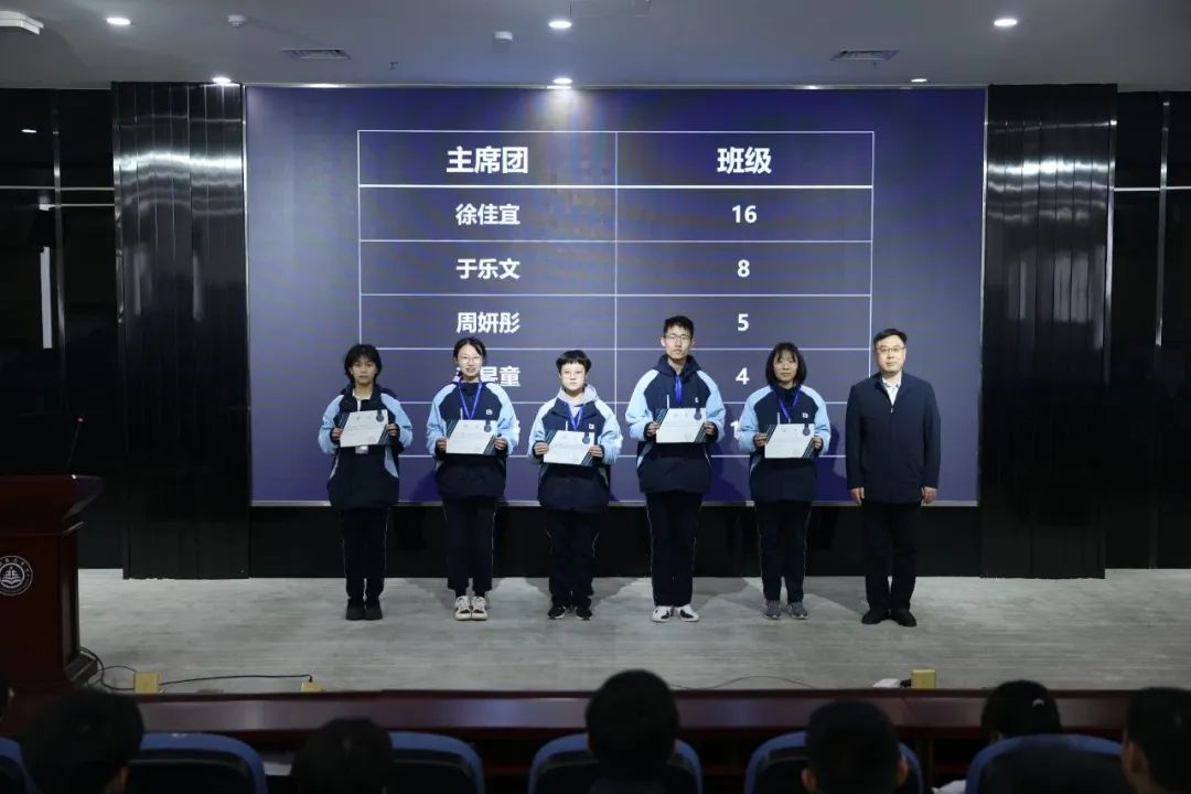 1774535787407098398.jpg 1681354036953024.jpg